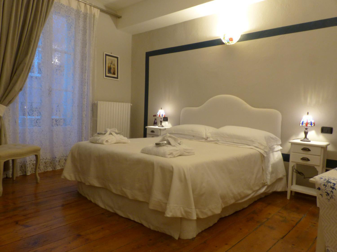 Bedroom 13