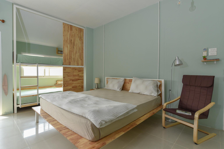Bedroom 18