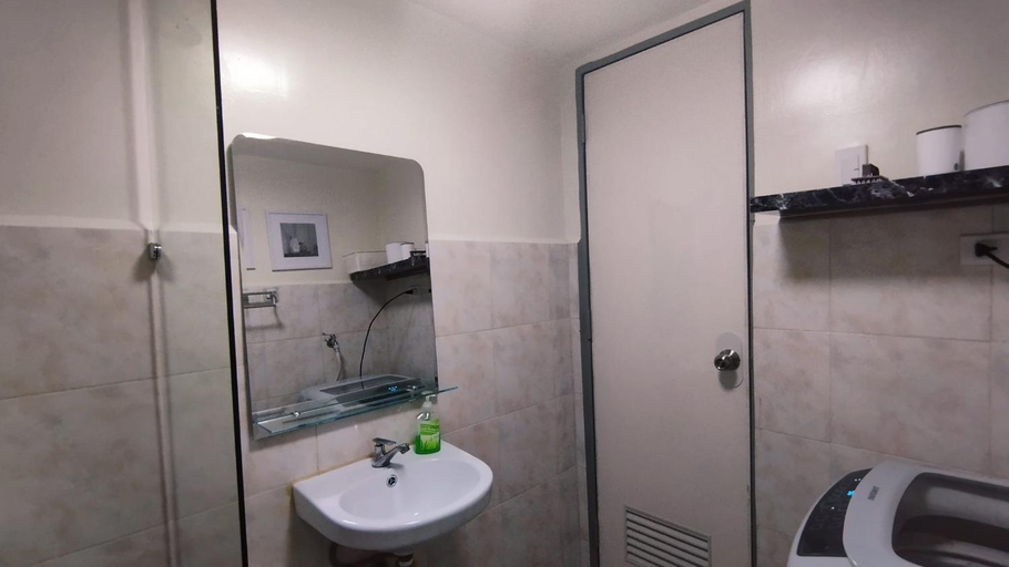 Bathroom 5, Seawind 2BR Condo near Davao Int'l Airport , Davao City