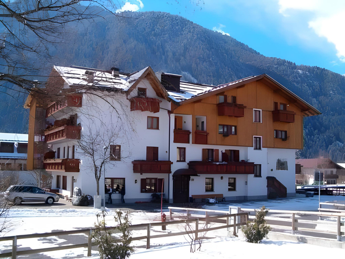 Exterior & Views 2, Orso Grigio, Trento