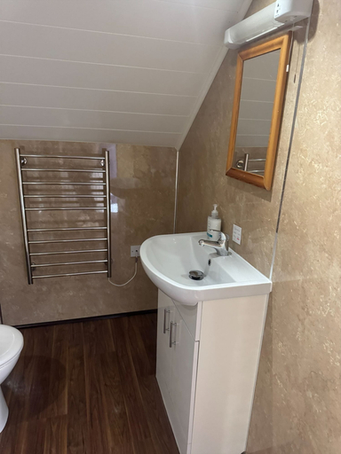 Bathroom 3, Hillside Hotel & Restaurant, Angus