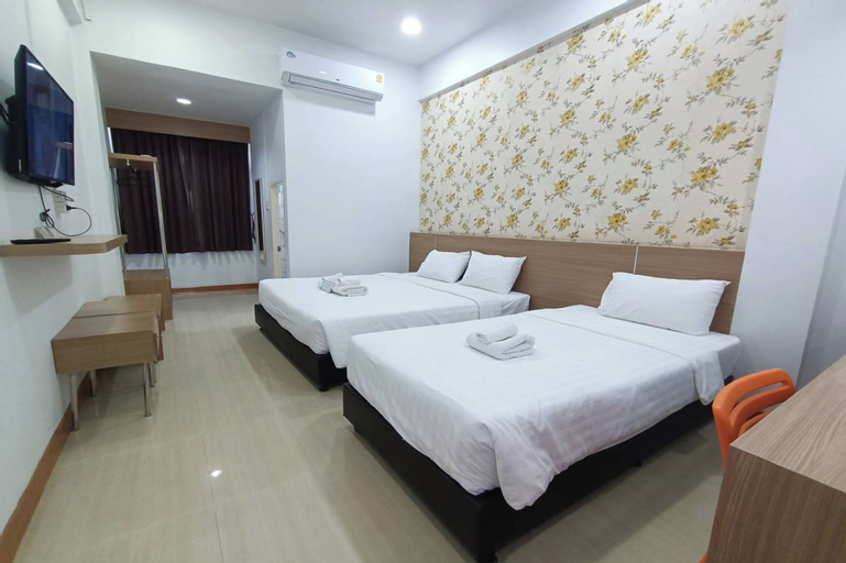 Bedroom 8