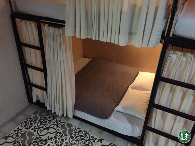 Bedroom 12