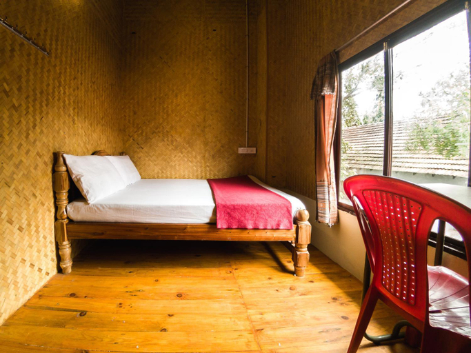 Bedroom 2, Thoms Beach Homestay, Alappuzha