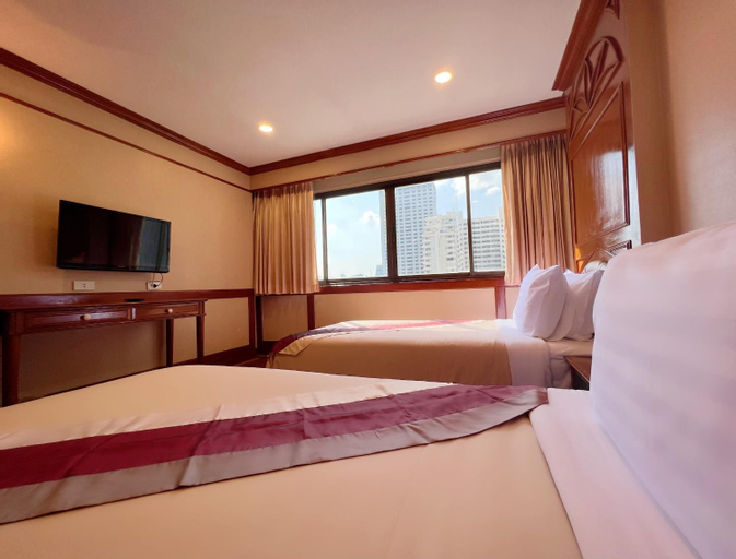 Bedroom 13