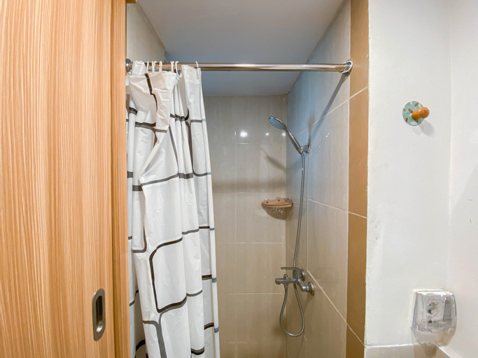 Bedroom 3, Comfort and Simply Look 2BR at Meikarta Apartment By Travelio, Cikarang