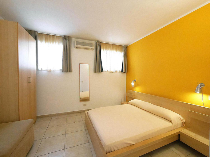 Bedroom 13