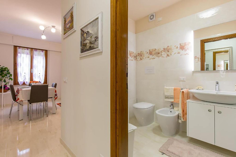 Bathroom 3, Giardino dei Limoni, Brescia