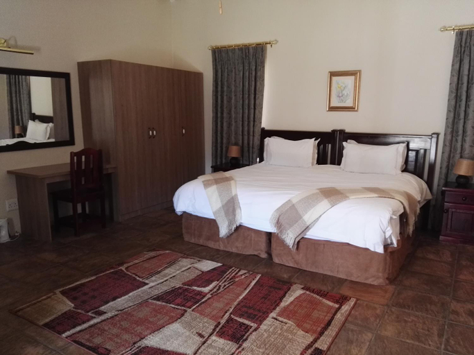 Bedroom 2, Nooitgedacht Trout Lodge, Ehlanzeni