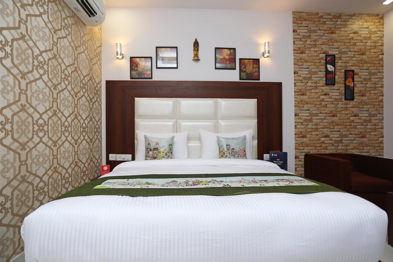 Bedroom 13