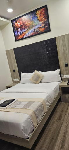 Bedroom 3, HOTEL ARTS INTERNATIONAL, Mumbai Suburban