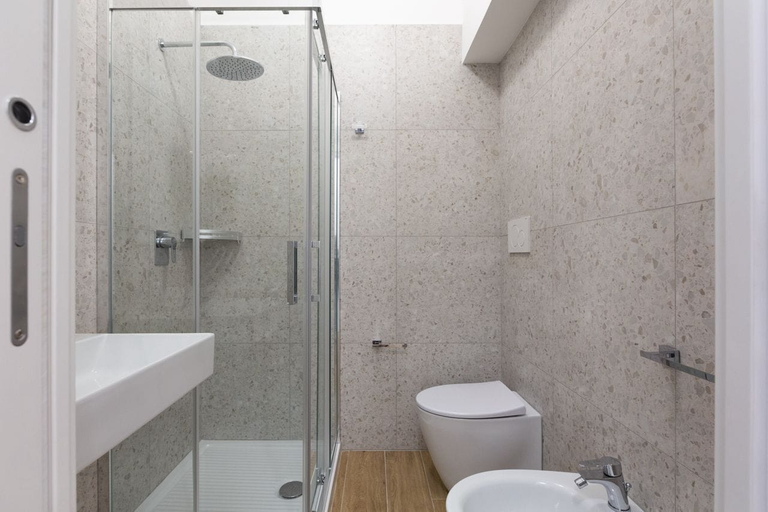 Bathroom 3, LA CASA DI NATUZZA, Rome