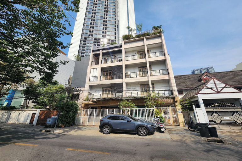 Baan Nara 15, Sathorn