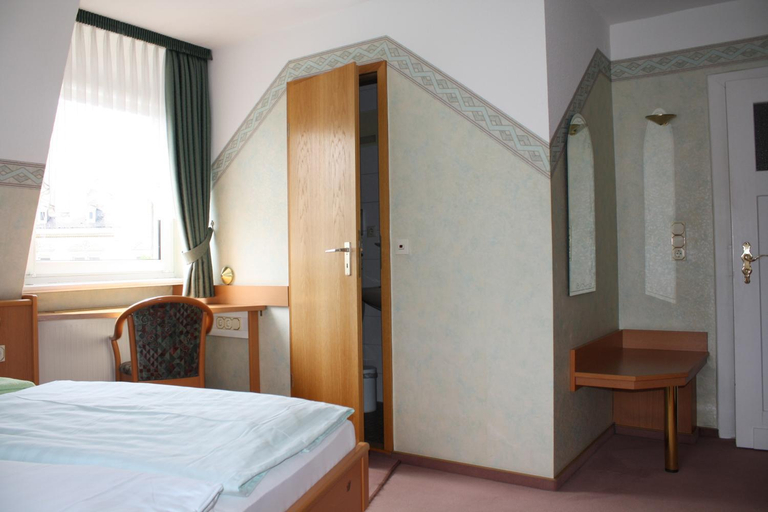 Bedroom 15