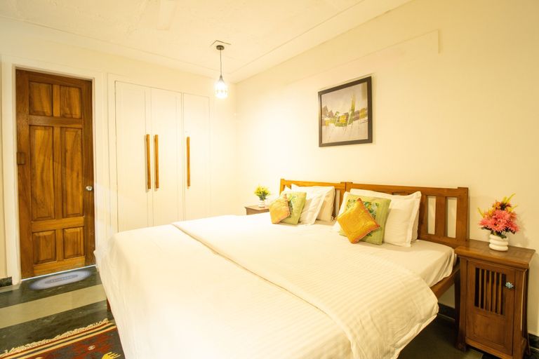 Bedroom 3, Opulent Antique 3br Villa in Gurugram, Gurgaon