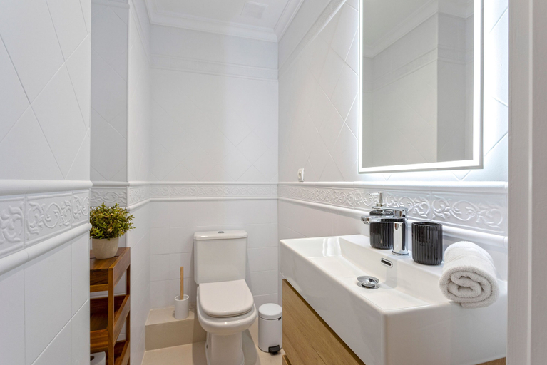 Bathroom 4, Genteel Home Royal Gardens Marbella, Málaga