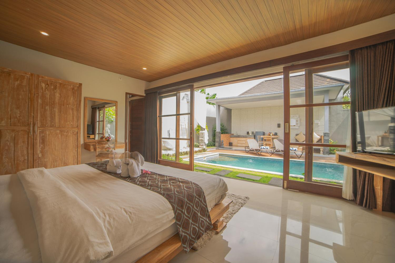 Bedroom 9