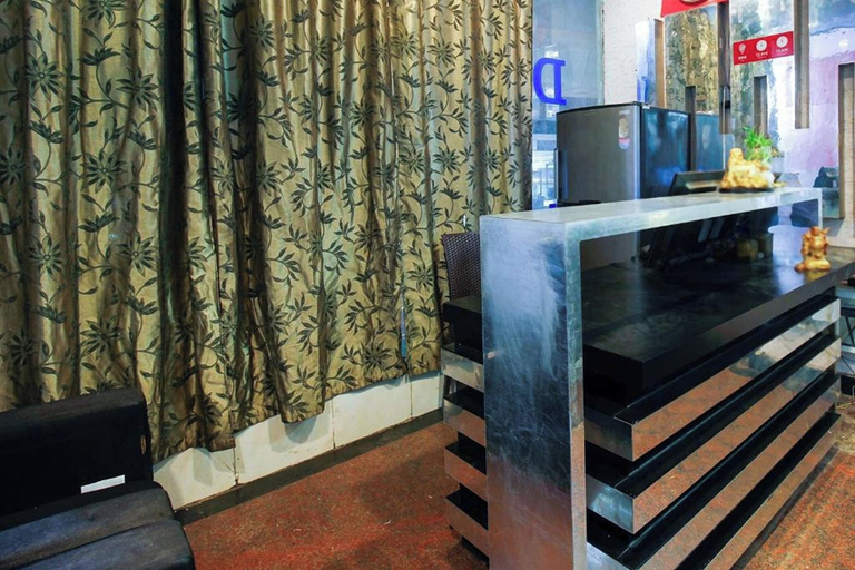 Others 5, Hotel Diamond Park, Madhapur, Hyderabad