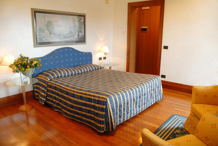 Bedroom 11