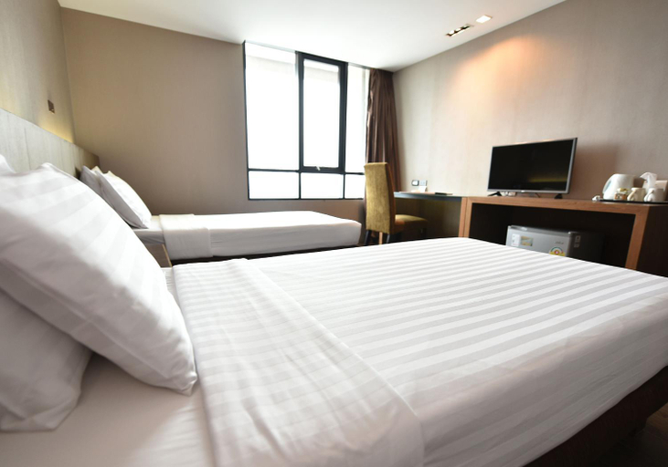Bedroom 13
