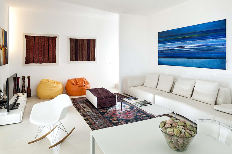 Others 5, Villa Capo Passero, Syracuse