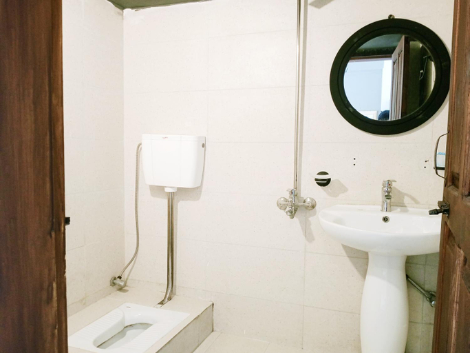 Bathroom 3, BONO MOTELS, Hazara