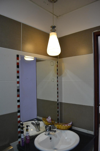Bathroom, Amura Hotel District 7, District 7