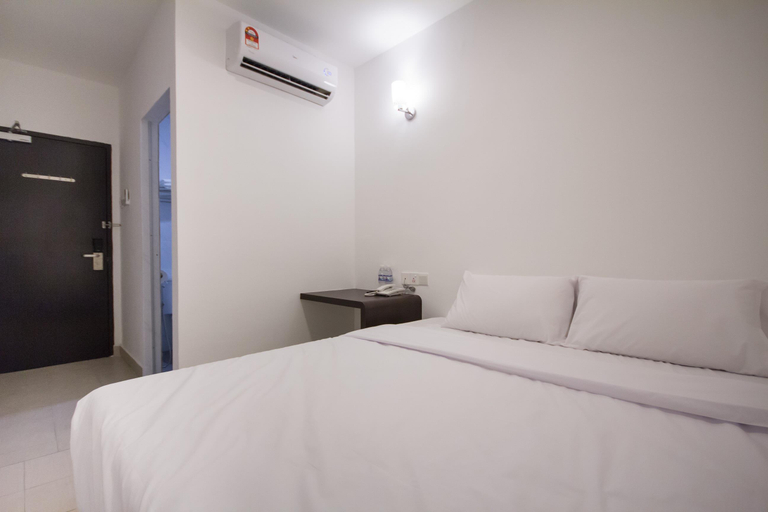 Bedroom 3, D Nice Hotel, Pulau Penang