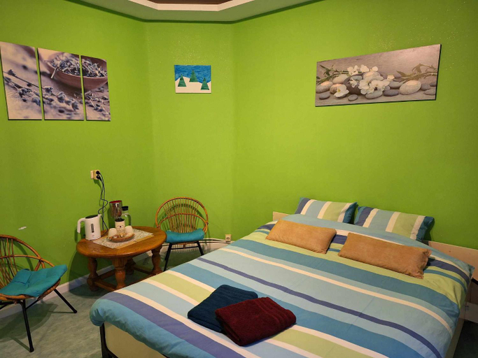 Others 5, Simpele slaapkamer Geraardsbergen, Oost-Vlaanderen