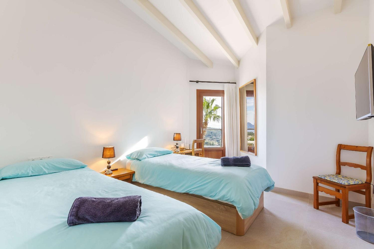 Others 3, Casa El Vila 61, Baleares