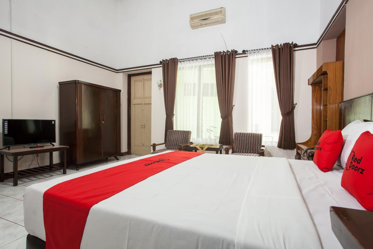 Bedroom 15