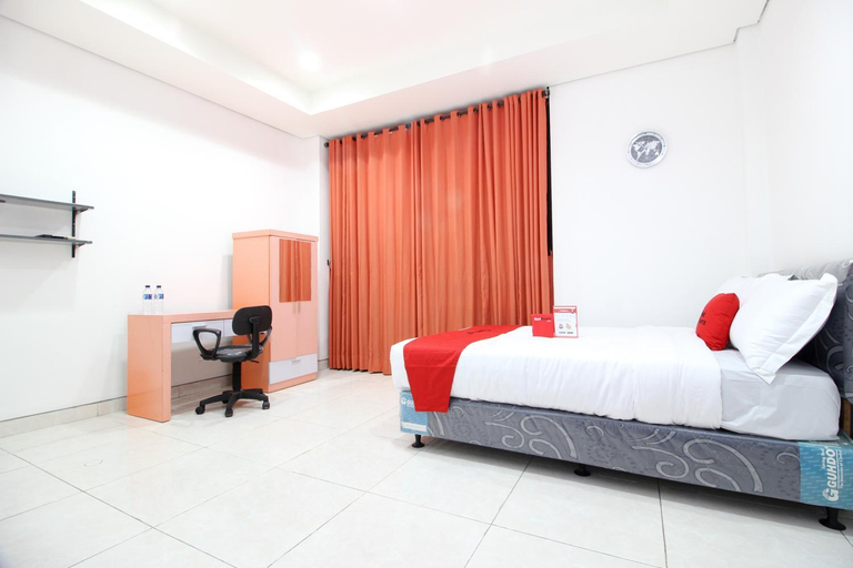Bedroom 8