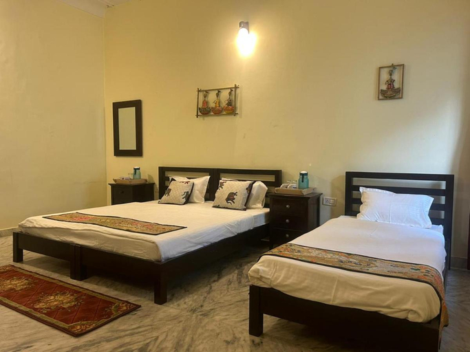 Bedroom 3, Urban Trippers Shamiyana Villa by Arindam, Jaipur