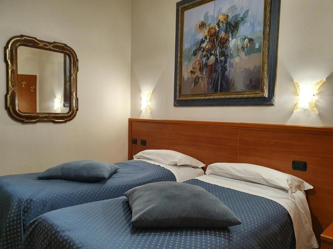 Bedroom 13