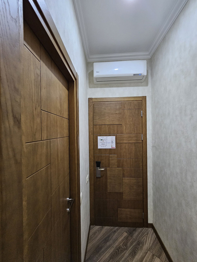 Others 5, Hotel Giorgi, Tbilisi