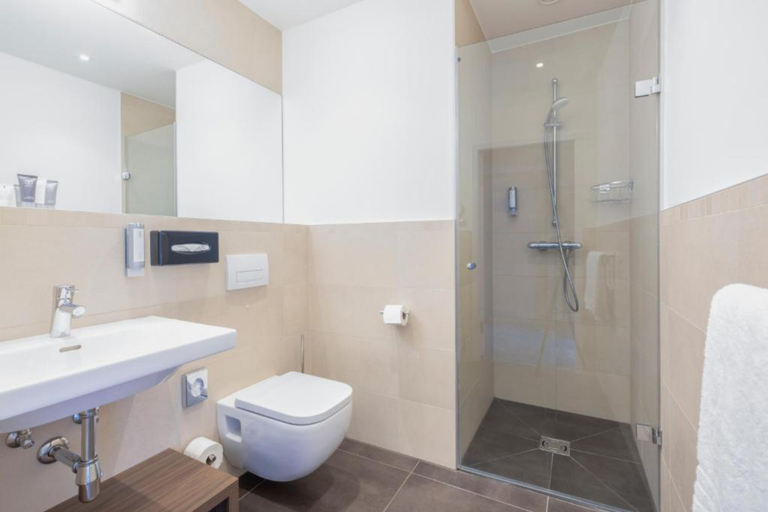 Bathroom 4, Garner Hotel KLAGENFURT � MOSER VERDINO by IHG, Klagenfurt