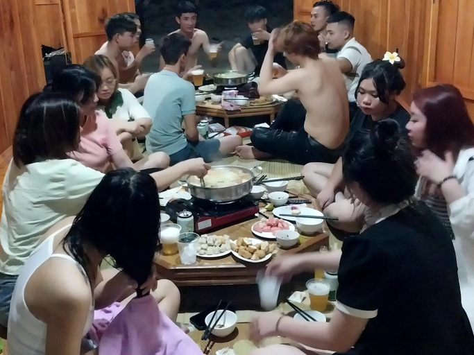 Others 4, Trieu Hoan homestay, Trùng Khánh