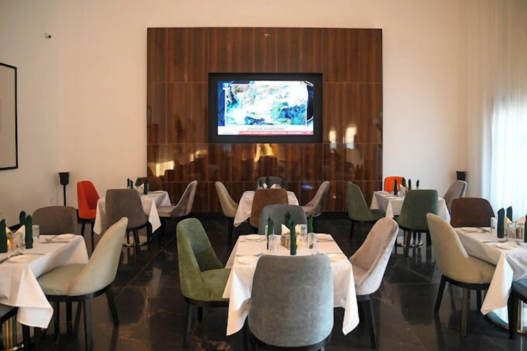 Food & Drinks 5, The Andover Hotel, Enugu North