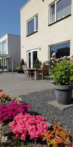 Exterior & Views 5, BB luxury villa free parking, The Hague