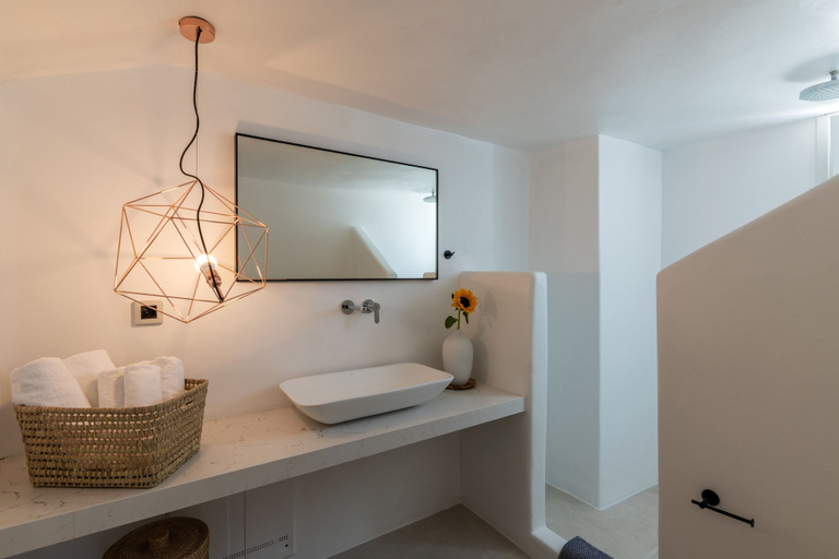 Bathroom 5, Mykonos Drops, South Aegean