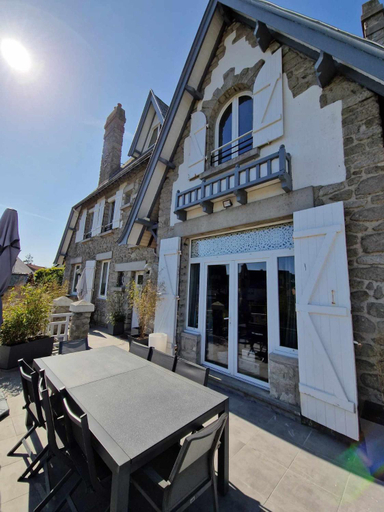 Villa Fresquet, Manche