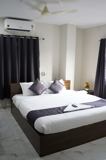 Bedroom 2, Dwaraka Heaven Luxury rooms, Hyderabad