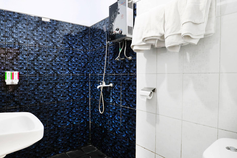Bathroom 6