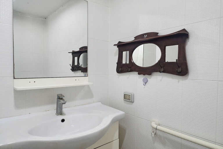 Bathroom 3, Baan Nara 15, Sathorn
