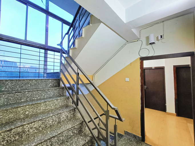 Others 5, Rest Inn, North 24 Parganas