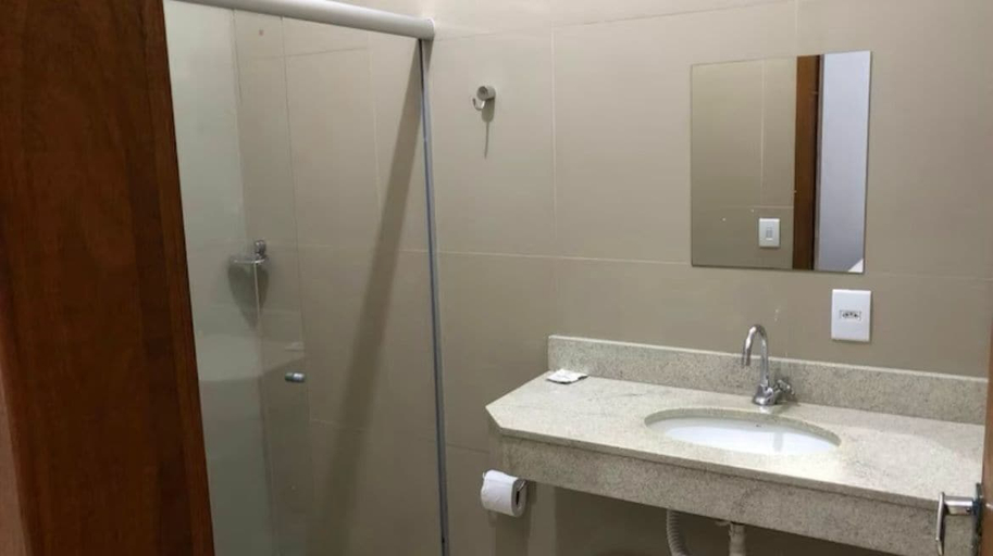 Bathroom 4, HOTEL COLINAS, Várzea Grande