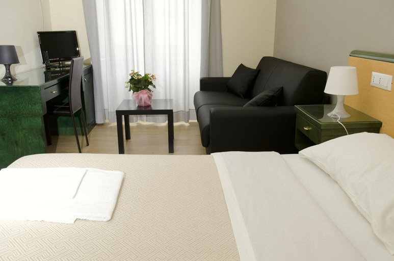 Bedroom 8