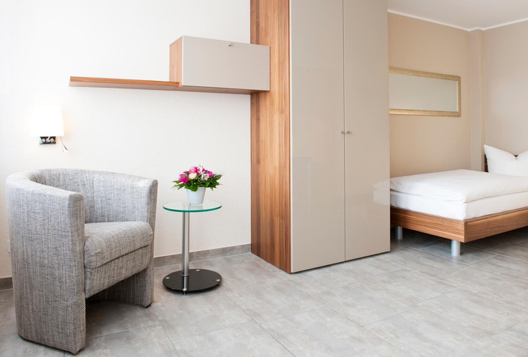 Bedroom 10