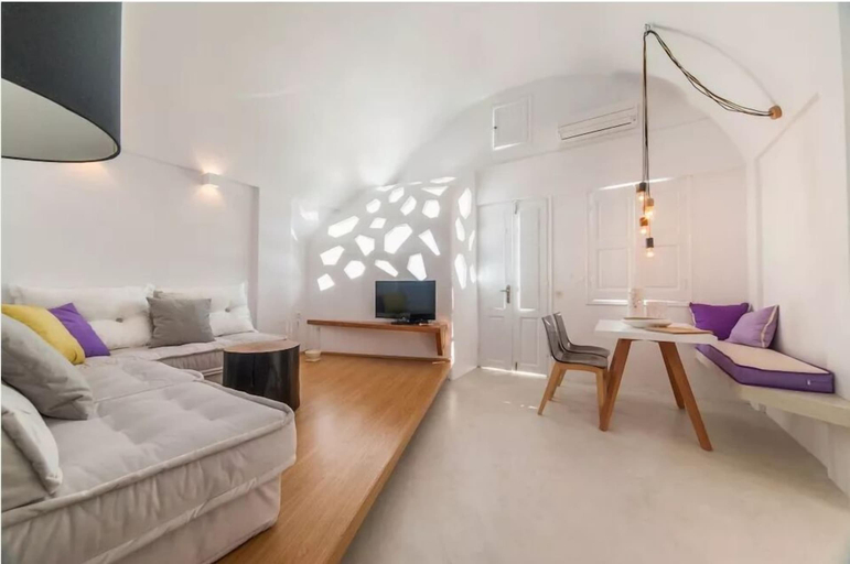 Bedroom 4, Oia Vista Houses, South Aegean