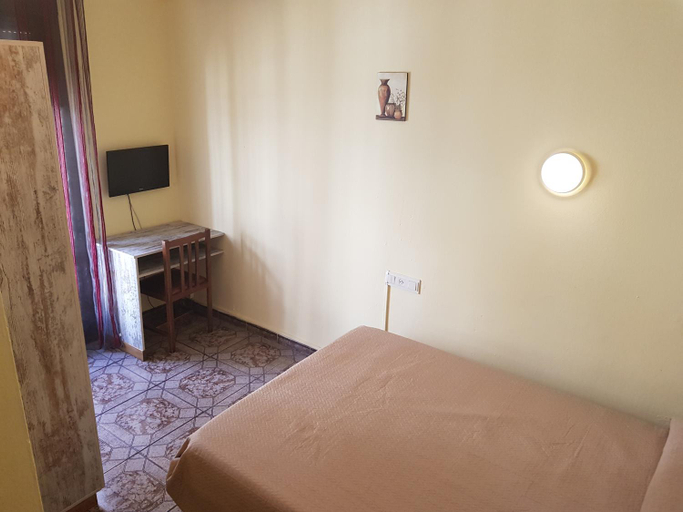 Bedroom 3, Hostal Virgen Del Rocio, Málaga